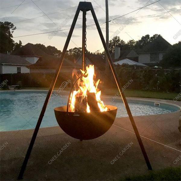 Foyer en acier Corten, cuisson extérieure, barbecue en métal Corten robuste