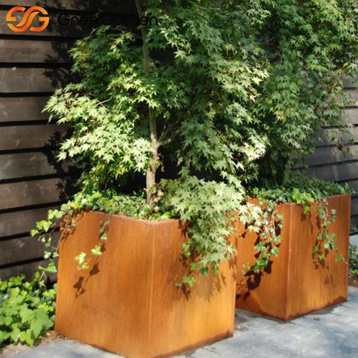 Jardinières carrées en acier Corten pour l'extérieur