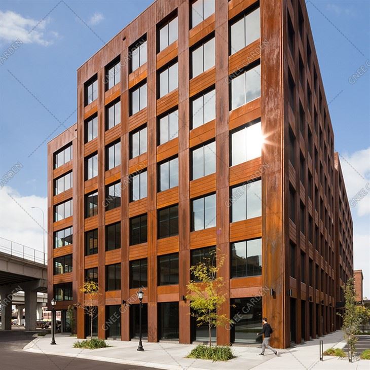 Revêtement extérieur en bois et acier Corten