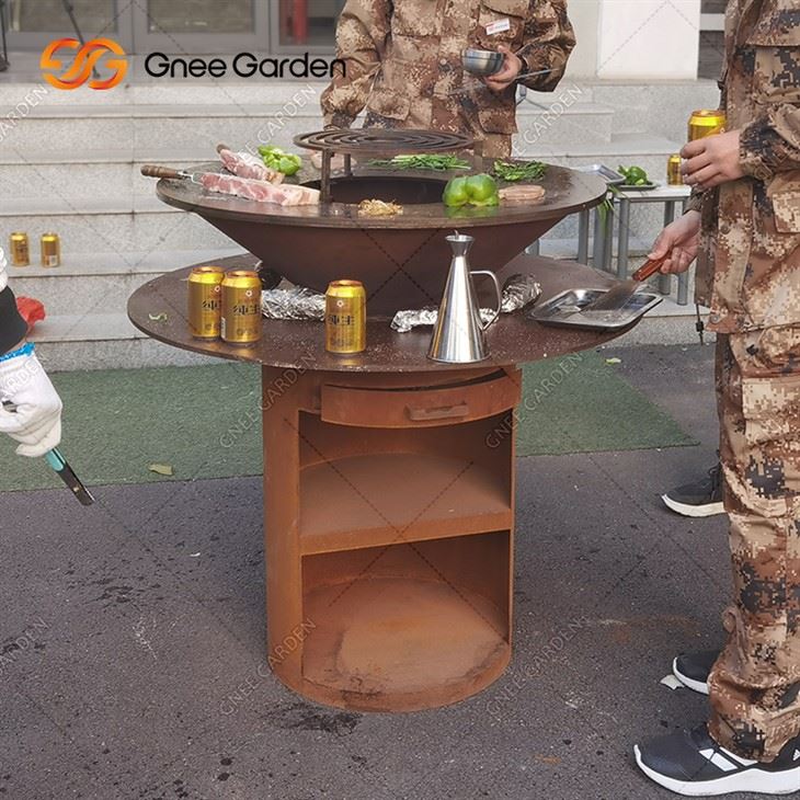 Barbecue extérieur en acier Corten de grande quantité