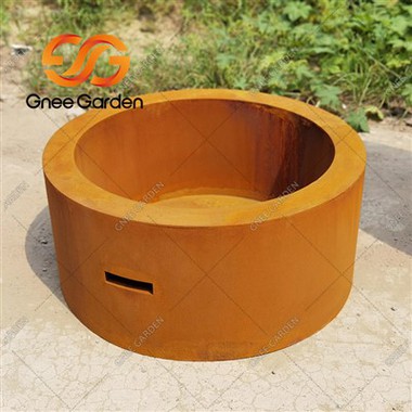 Foyer rond au gaz naturel en acier Corten