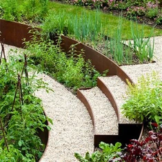 Acier Corten fait sur commande pour l'aménagement paysager de bordure de pelouse en métal résistant aux intempéries Acier CORTEN pour bordure en acier Corten de jardin