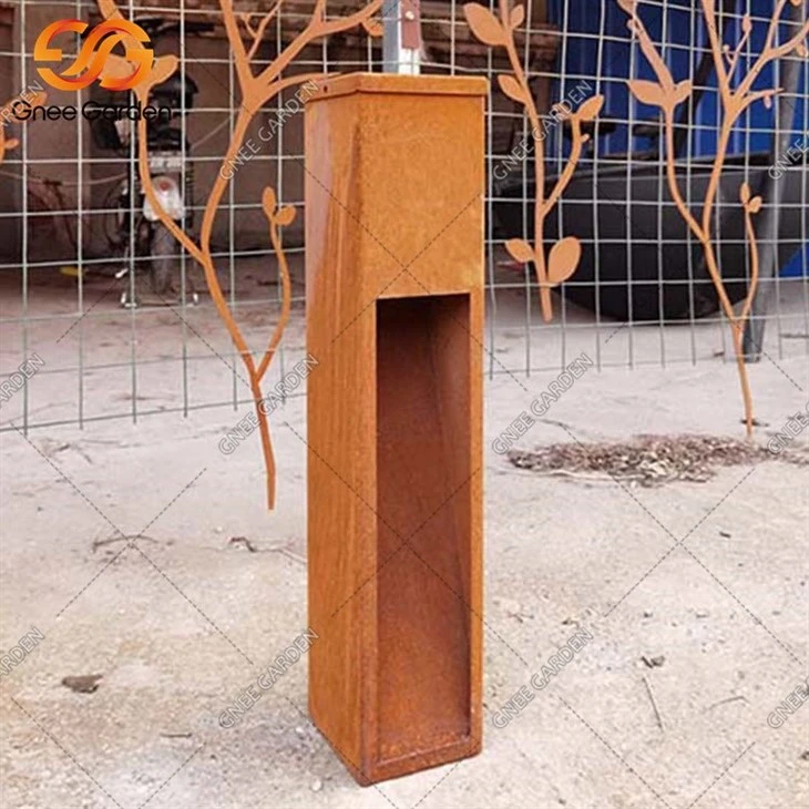 Landscape Column Shape Corten Steel Light Led